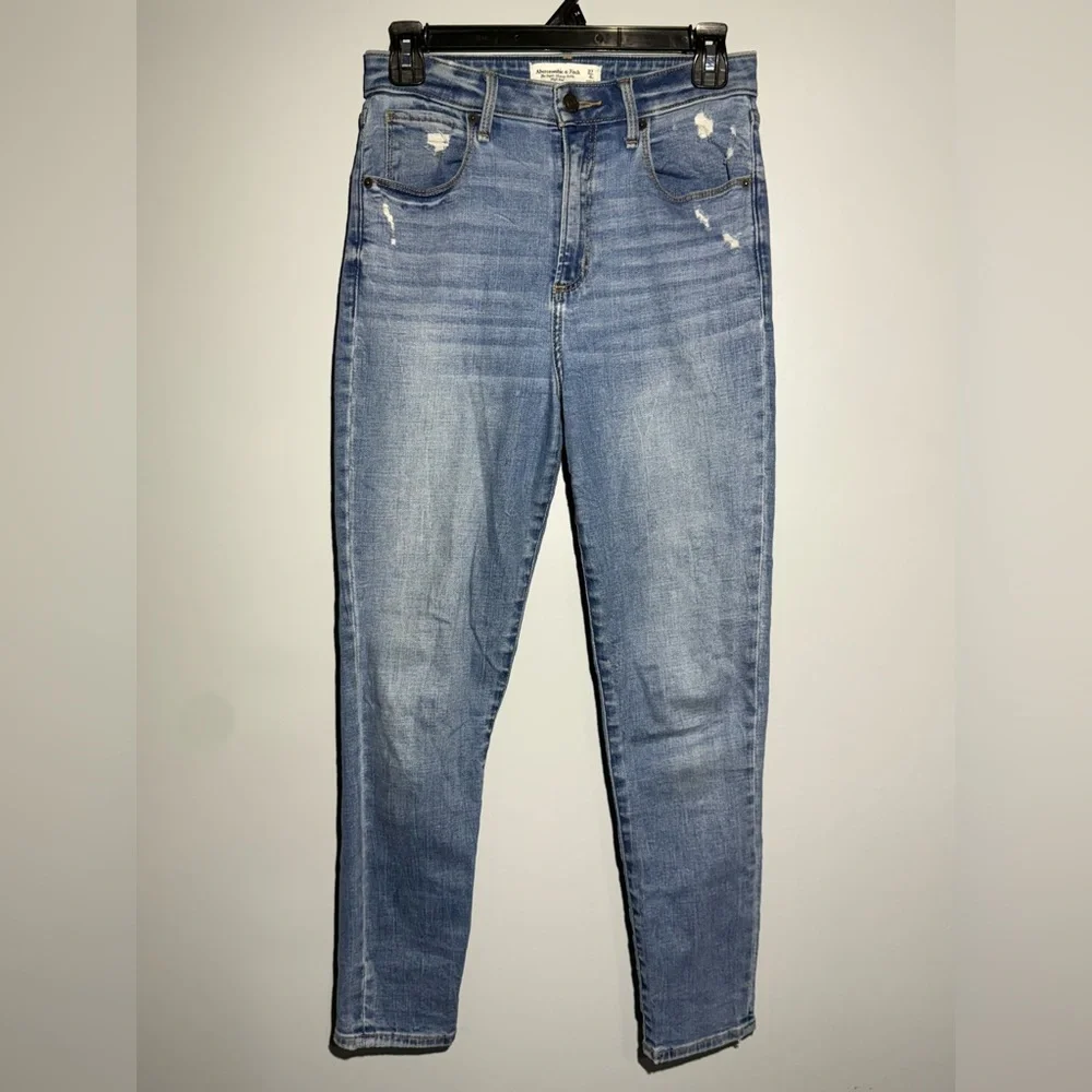 Abercrombie & Fitch Light‎ Blue Skinny Jeans